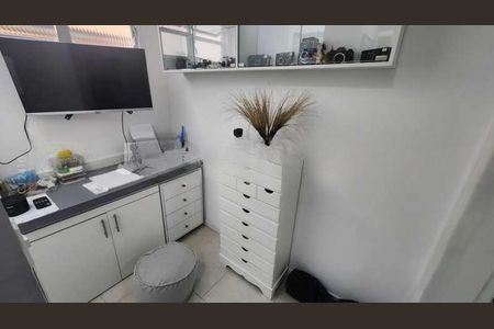 Casa à venda com 176m², 3 quartos e 2 vagas