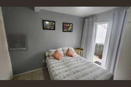 Casa à venda com 176m², 3 quartos e 2 vagas