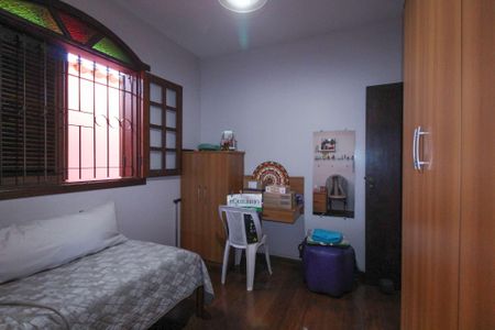 Casa à venda com 294m², 4 quartos e 3 vagas