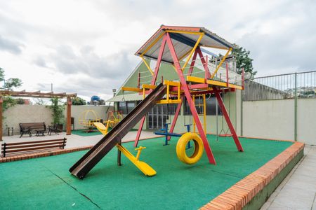 Apartamento à venda com 41m², 1 quarto e sem vaga Apartamento à venda com 41m², 1 quarto e sem vagaÁrea comum - Playground