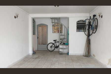 Casa à venda com 226m², 3 quartos e 2 vagas