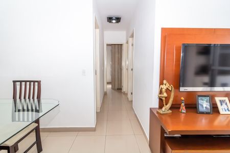 Apartamento à venda com 69m², 3 quartos e 1 vaga Apartamento à venda com 69m², 3 quartos e 1 vagaSala
