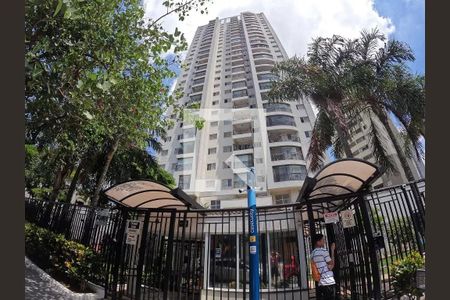 Apartamento à venda com 69m², 3 quartos e 1 vaga Apartamento à venda com 69m², 3 quartos e 1 vagaFachada