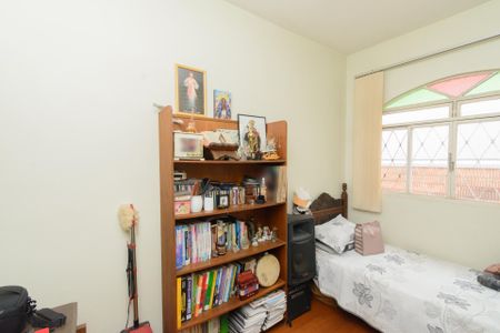 Casa à venda com 180m², 4 quartos e 2 vagas Casa à venda com 180m², 4 quartos e 2 vagasQuarto 2