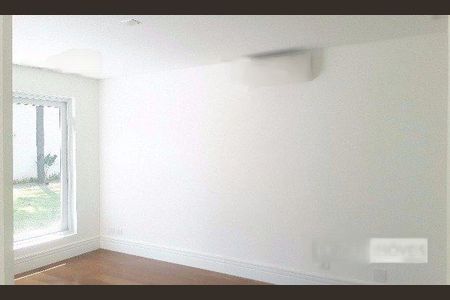 Casa à venda com 630m², 4 quartos e 12 vagas