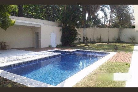 Casa à venda com 630m², 4 quartos e 12 vagas