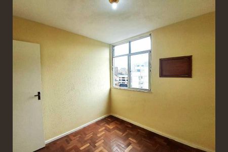 Apartamento à venda com 75m², 3 quartos e 1 vaga
