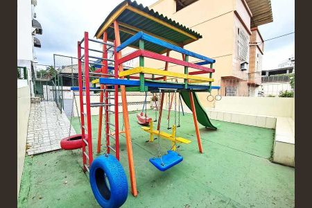 Apartamento à venda com 75m², 3 quartos e 1 vaga