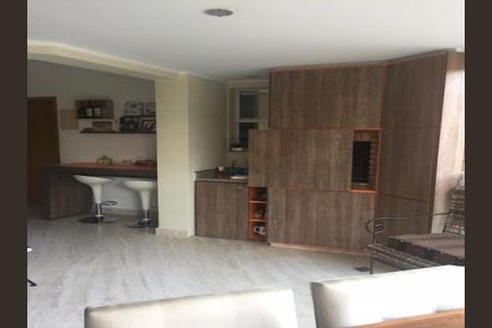 Apartamento à venda com 182m², 5 quartos e 4 vagas