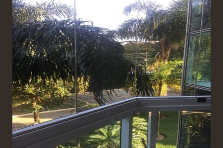 Apartamento à venda com 182m², 5 quartos e 4 vagas