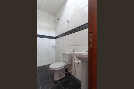 Apartamento à venda com 98m², 2 quartos e 1 vaga Apartamento à venda com 98m², 2 quartos e 1 vagaBanheiro