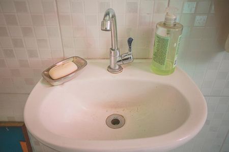 Casa à venda com 140m², 2 quartos e 4 vagas Casa à venda com 140m², 2 quartos e 4 vagasBanheiro