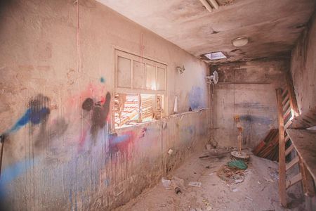 Casa à venda com 140m², 2 quartos e 4 vagas Casa à venda com 140m², 2 quartos e 4 vagasDepósito