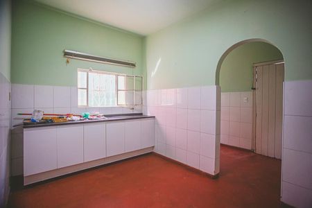 Casa à venda com 140m², 2 quartos e 4 vagas Casa à venda com 140m², 2 quartos e 4 vagasCozinha