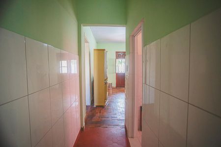 Casa à venda com 140m², 2 quartos e 4 vagas Casa à venda com 140m², 2 quartos e 4 vagasCorredor