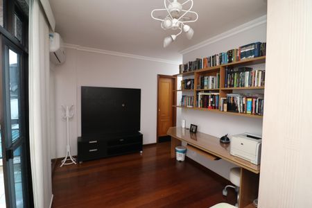 Apartamento à venda com 281m², 5 quartos e 1 vagaSuíte 2