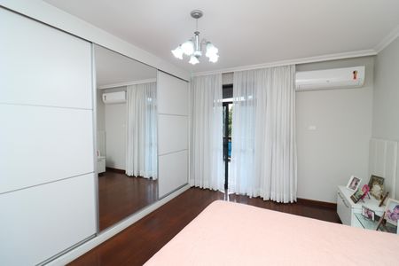 Apartamento à venda com 281m², 5 quartos e 1 vagaSuíte 1