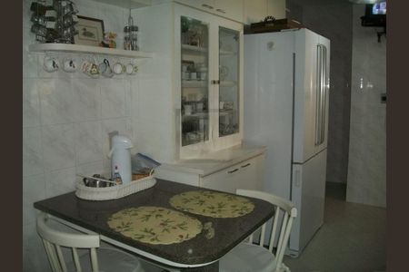 Apartamento à venda com 121m², 3 quartos e 2 vagas