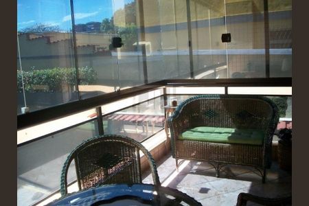 Apartamento à venda com 121m², 3 quartos e 2 vagas