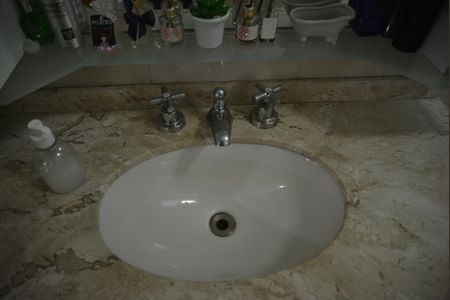 Casa à venda com 135m², 3 quartos e 3 vagasBanheiro da Suíte