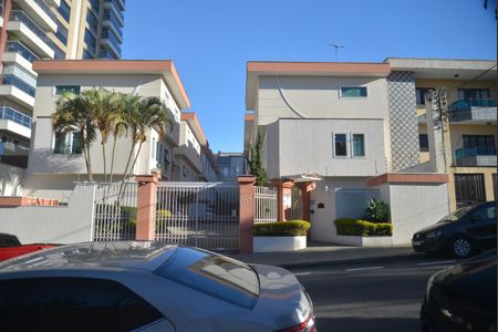 Casa à venda com 135m², 3 quartos e 3 vagasFachada e portaria