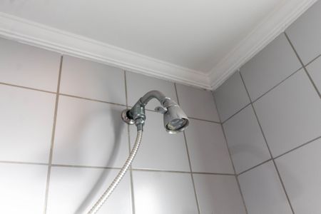 Apartamento à venda com 72m², 3 quartos e 2 vagas Apartamento à venda com 72m², 3 quartos e 2 vagasBanheiro da Suíte