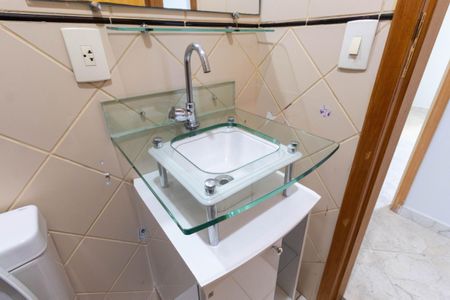 Apartamento à venda com 72m², 3 quartos e 2 vagas Apartamento à venda com 72m², 3 quartos e 2 vagasBanheiro Social