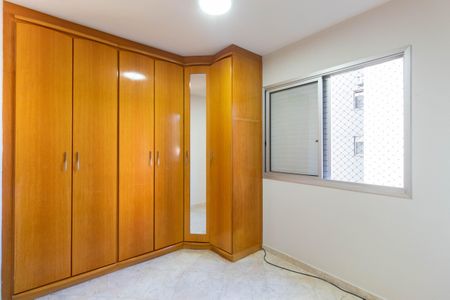 Apartamento à venda com 72m², 3 quartos e 2 vagas Apartamento à venda com 72m², 3 quartos e 2 vagasSuíte