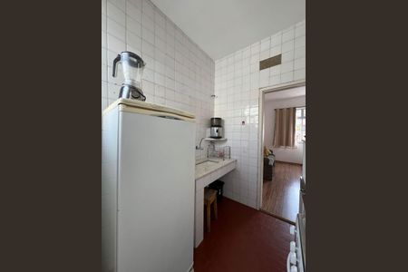 Apartamento à venda com 63m², 2 quartos e sem vaga Apartamento à venda com 63m², 2 quartos e sem vagaCozinha