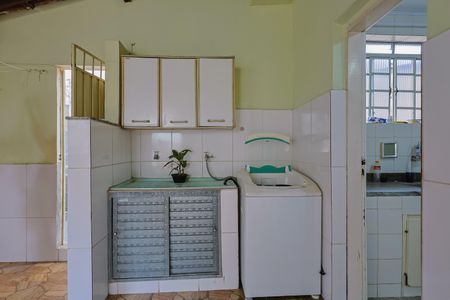 Casa à venda com 360m², 3 quartos e 3 vagasÁrea de Serviço