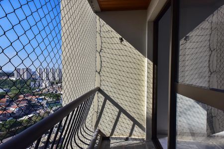 Varanda de apartamento para alugar com 3 quartos, 72m² em Chácara Agrindus, Taboão da Serra