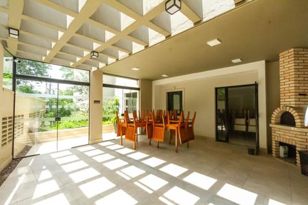 Apartamento à venda com 49m², 2 quartos e 1 vaga Apartamento à venda com 49m², 2 quartos e 1 vagaÁrea comum - Churrasqueira