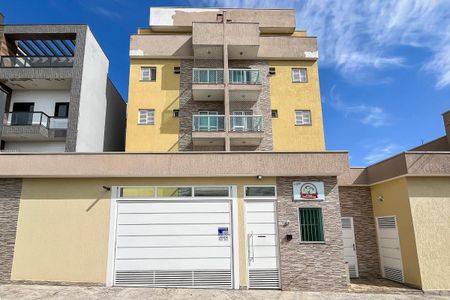 Apartamento à venda com 42m², 2 quartos e 1 vagaFachada + plaquinha