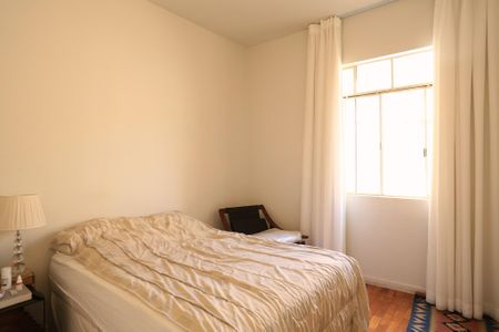 Apartamento à venda com 74m², 3 quartos e 1 vaga Apartamento à venda com 74m², 3 quartos e 1 vagaQuarto 2