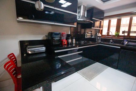 Casa à venda com 300m², 3 quartos e 2 vagasCozinha