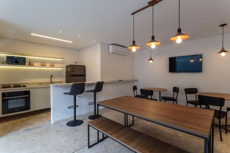 Apartamento à venda com 78m², 2 quartos e 1 vaga Apartamento à venda com 78m², 2 quartos e 1 vagaÁrea comum - Salão de festas