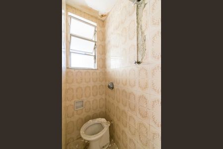 Apartamento à venda com 93m², 3 quartos e 1 vaga Apartamento à venda com 93m², 3 quartos e 1 vagaBanheiro de Serviço