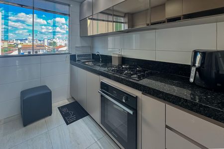 Apartamento à venda com 72m², 3 quartos e 1 vagaCozinha e Área de Serviço