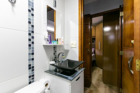 Apartamento à venda com 48m², 2 quartos e 1 vaga Apartamento à venda com 48m², 2 quartos e 1 vagaBanheiro