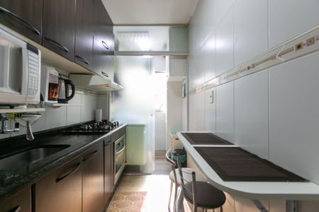 Apartamento à venda com 48m², 2 quartos e 1 vaga Apartamento à venda com 48m², 2 quartos e 1 vagaCozinha