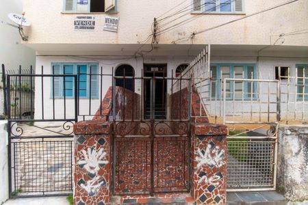 Apartamento à venda com 70m², 2 quartos e 1 vaga Apartamento à venda com 70m², 2 quartos e 1 vagaFachada