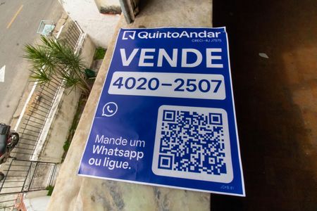 Apartamento à venda com 70m², 2 quartos e 1 vaga Apartamento à venda com 70m², 2 quartos e 1 vagaPlaquinha