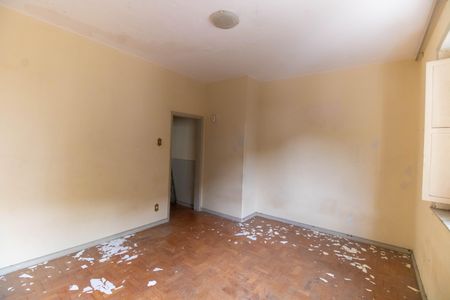Apartamento à venda com 70m², 2 quartos e 1 vaga Apartamento à venda com 70m², 2 quartos e 1 vagaSala