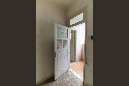 Apartamento à venda com 70m², 2 quartos e 1 vaga Apartamento à venda com 70m², 2 quartos e 1 vagaQuarto de Serviço