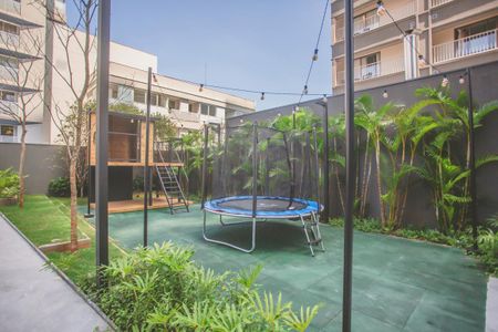 Apartamento à venda com 158m², 3 quartos e 5 vagas Apartamento à venda com 158m², 3 quartos e 5 vagasÁrea comum - Playground