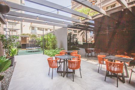 Apartamento à venda com 158m², 3 quartos e 5 vagas Apartamento à venda com 158m², 3 quartos e 5 vagasÁrea comum - Churrasqueira