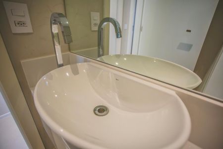 Apartamento à venda com 158m², 3 quartos e 5 vagas Apartamento à venda com 158m², 3 quartos e 5 vagaslavabo