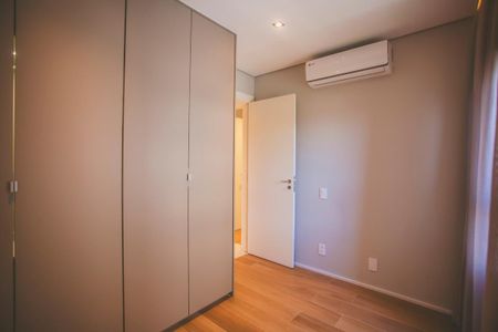 Apartamento à venda com 158m², 3 quartos e 5 vagas Apartamento à venda com 158m², 3 quartos e 5 vagasSuíte 3
