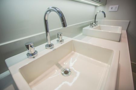 Apartamento à venda com 158m², 3 quartos e 5 vagas Apartamento à venda com 158m², 3 quartos e 5 vagasBanheiro Suíte