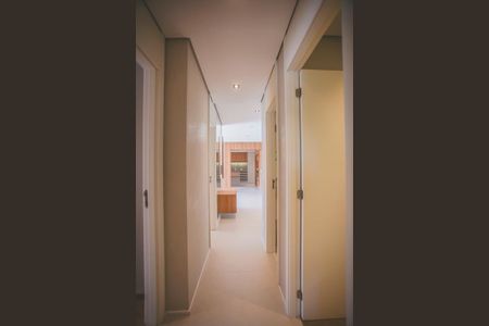 Apartamento à venda com 158m², 3 quartos e 5 vagas Apartamento à venda com 158m², 3 quartos e 5 vagasCorredor - Quartos